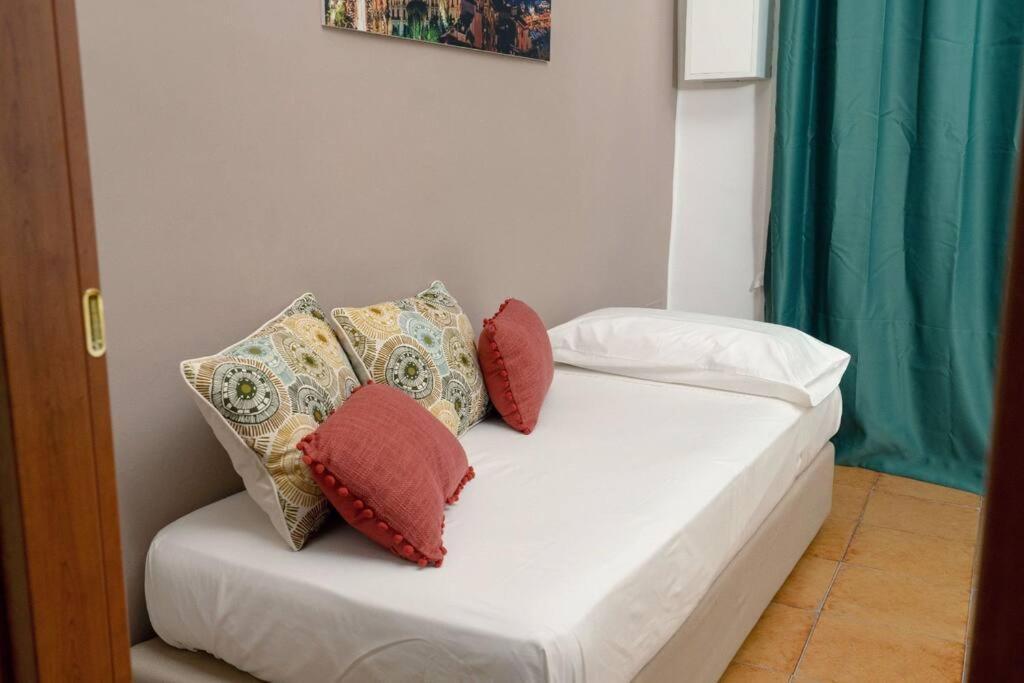 Home Nonna Sabina - Centro Storico Napoli Luaran gambar