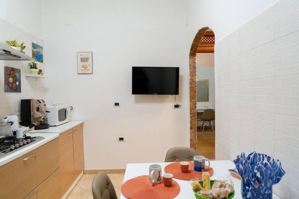 Home Nonna Sabina - Centro Storico Napoli Luaran gambar