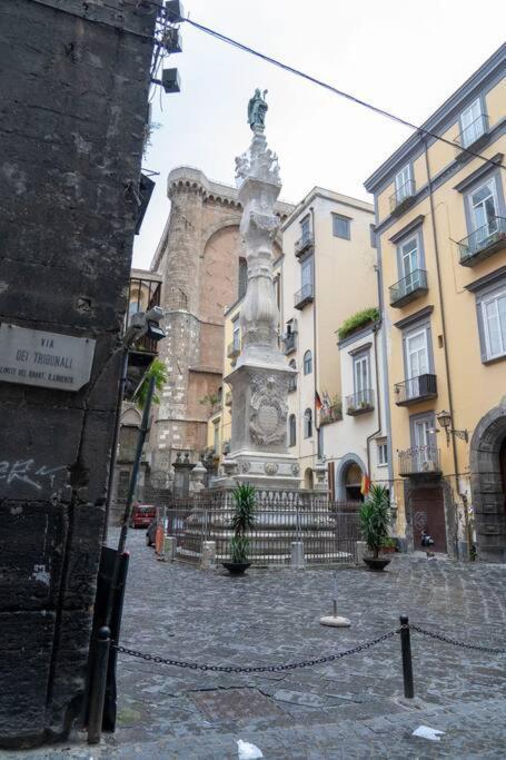 Home Nonna Sabina - Centro Storico Napoli Luaran gambar